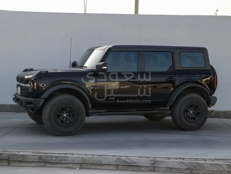 2022 فورد برونكو وايلد تراك