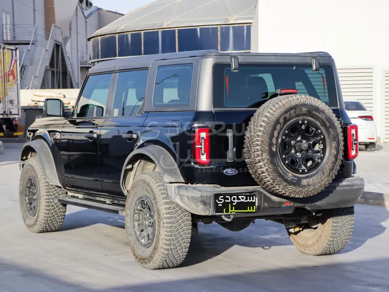 2022 فورد برونكو وايلد تراك