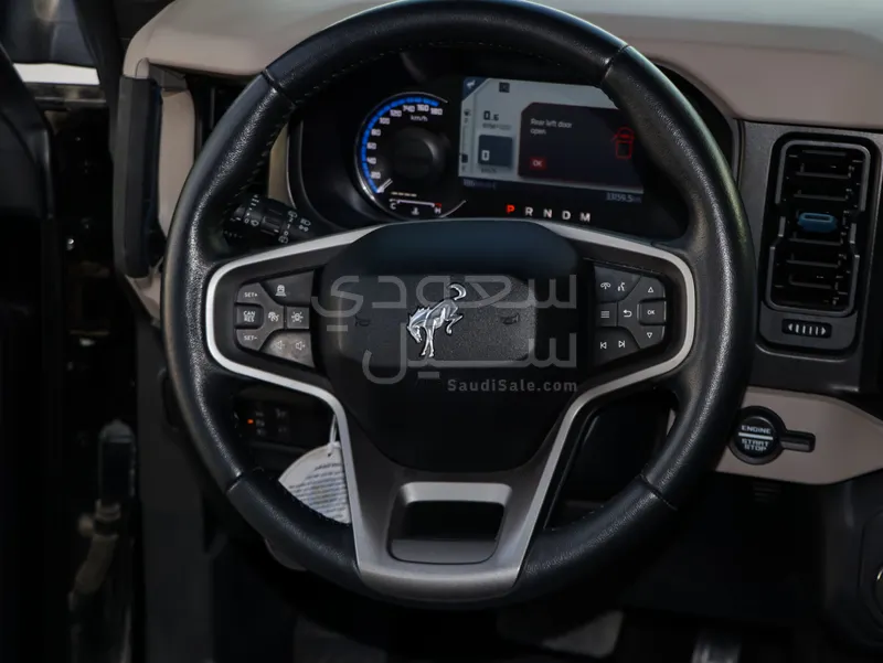 2022 فورد برونكو وايلد تراك