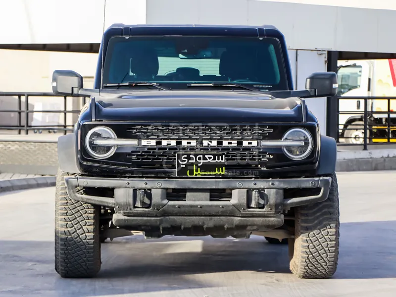 2022 فورد برونكو وايلد تراك