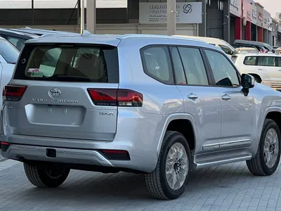 2026 تويوتا لاند كروزر جي اكس ار4