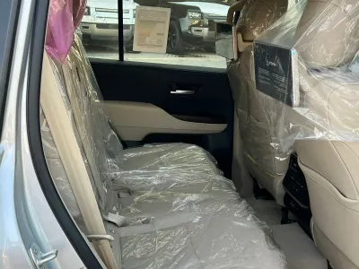 2026 تويوتا لاند كروزر جي اكس ار4