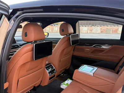 2018 بي ام دبليو الفئة السابعة 730 إل أي