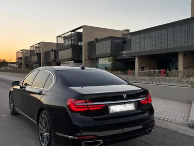 2018 بي ام دبليو الفئة السابعة 730 إل أي