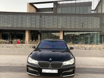 2018 بي ام دبليو الفئة السابعة 730 إل أي