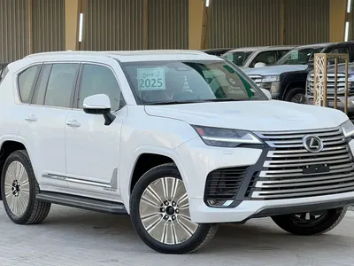 2025 لكزس إل إكس 600