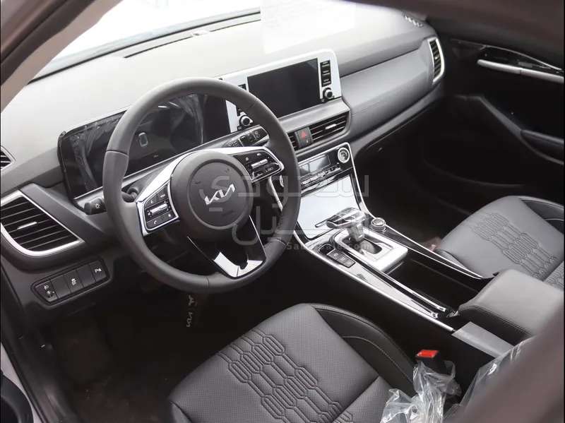 2025 كيا سيلتوس