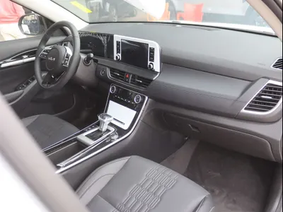 2025 كيا سيلتوس