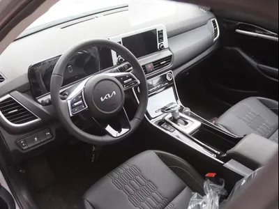 2025 كيا سيلتوس