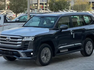 2025 تويوتا لاند كروزر جي اكس ار