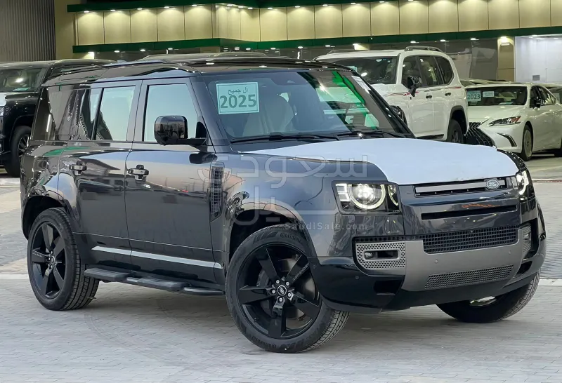 2025 لاند روفر ديفيندر اكس داينمك