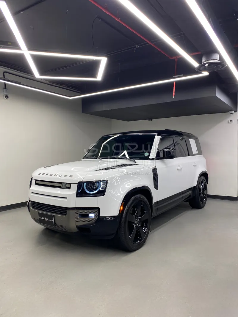 2024 Land Rover Defender 110