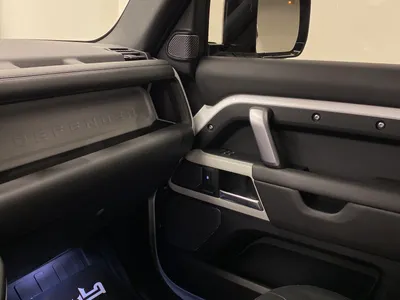 2024 Land Rover Defender 110