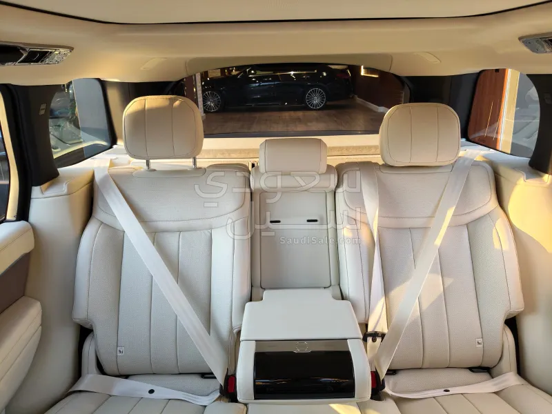 2025 Land Rover Range Rover HSE