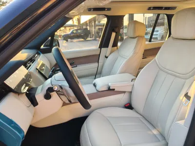 2025 Land Rover Range Rover HSE