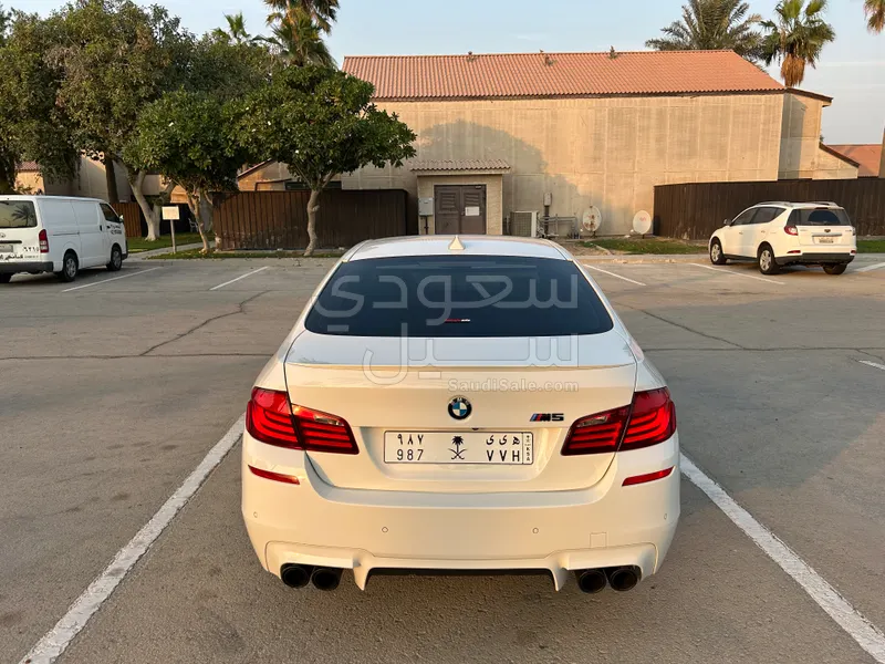 2013 BMW M Series M5