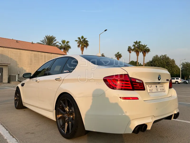 2013 BMW M Series M5