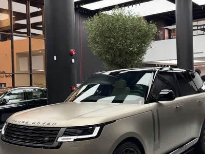 2024 لاند روفر رينج روفر فوج