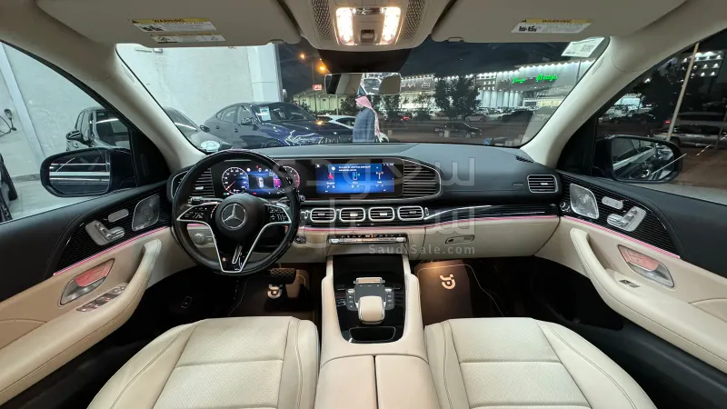 2024 مرسيدس - بنز جي إل إي 450