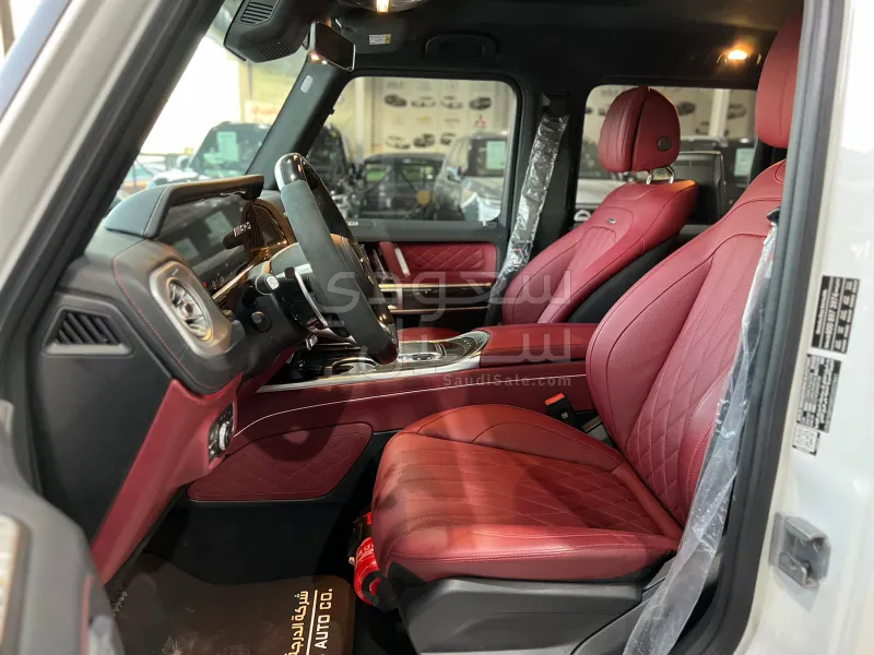 2025 مرسيدس - بنز جي 63 أي إم جي