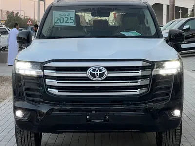 2025 تويوتا لاند كروزر جي اكس ار