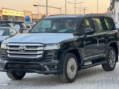 2025 تويوتا لاند كروزر جي اكس ار