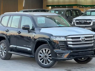 2025 تويوتا لاند كروزر جي اكس ار