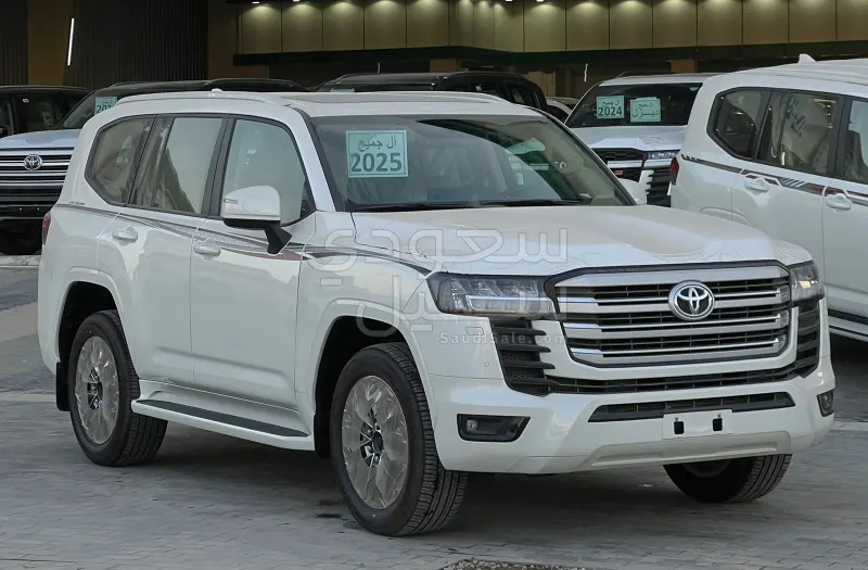 2025 تويوتا لاند كروزر جي اكس ار4