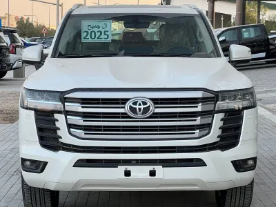 2025 تويوتا لاند كروزر جي اكس ار4