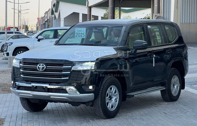 2025 تويوتا لاند كروزر جي اكس