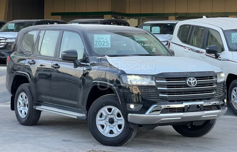 2025 تويوتا لاند كروزر جي اكس