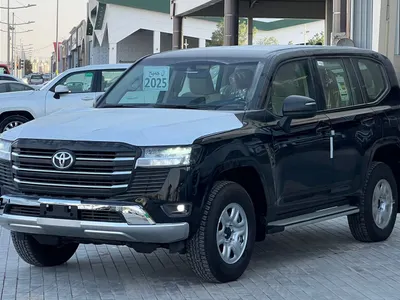 2025 تويوتا لاند كروزر جي اكس