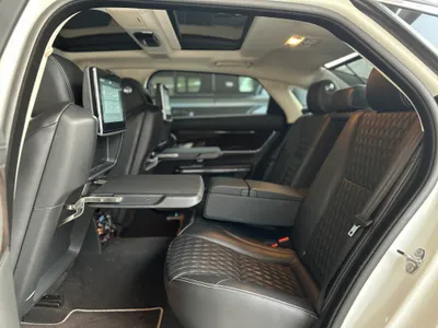 2019 جاكوار اكس جي ال بورتفوليو