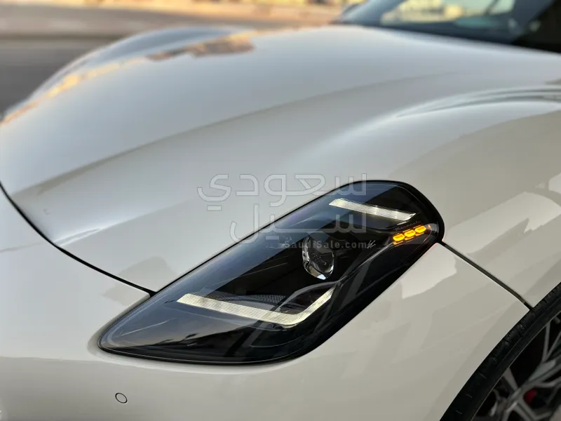 2024 مازيراتي جرانتوريزمو اس