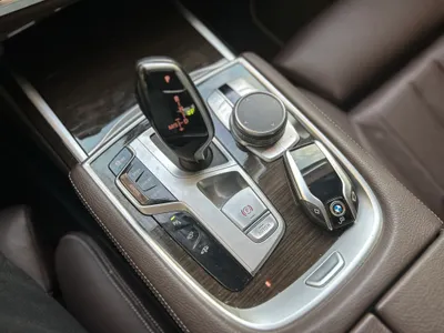 2022 بي ام دبليو الفئة السابعة 730 إل أي