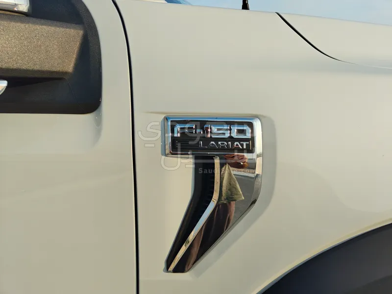 2021 فورد اف 150 سوبر تشارج