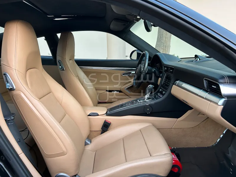 2014 بورش 911 كاريرا اس