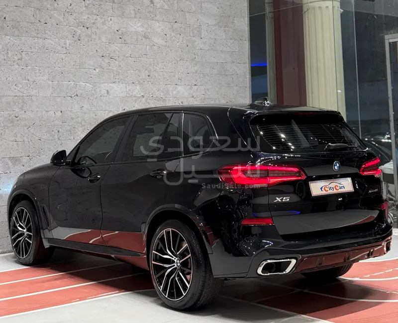 2019 بي ام دبليو الفئة اكس 5