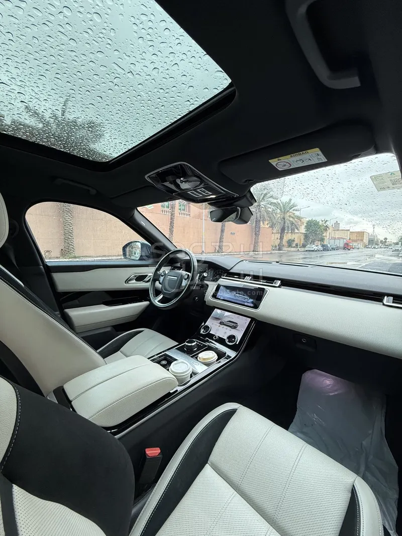 2018 لاند روفر رينج روفر فيلار فيلار