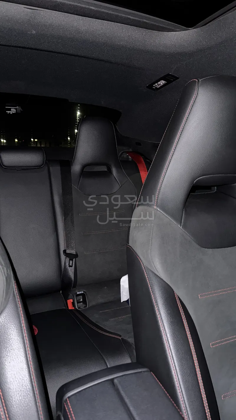 2021 مرسيدس - بنز سي إل أي 45إس أي إم جي