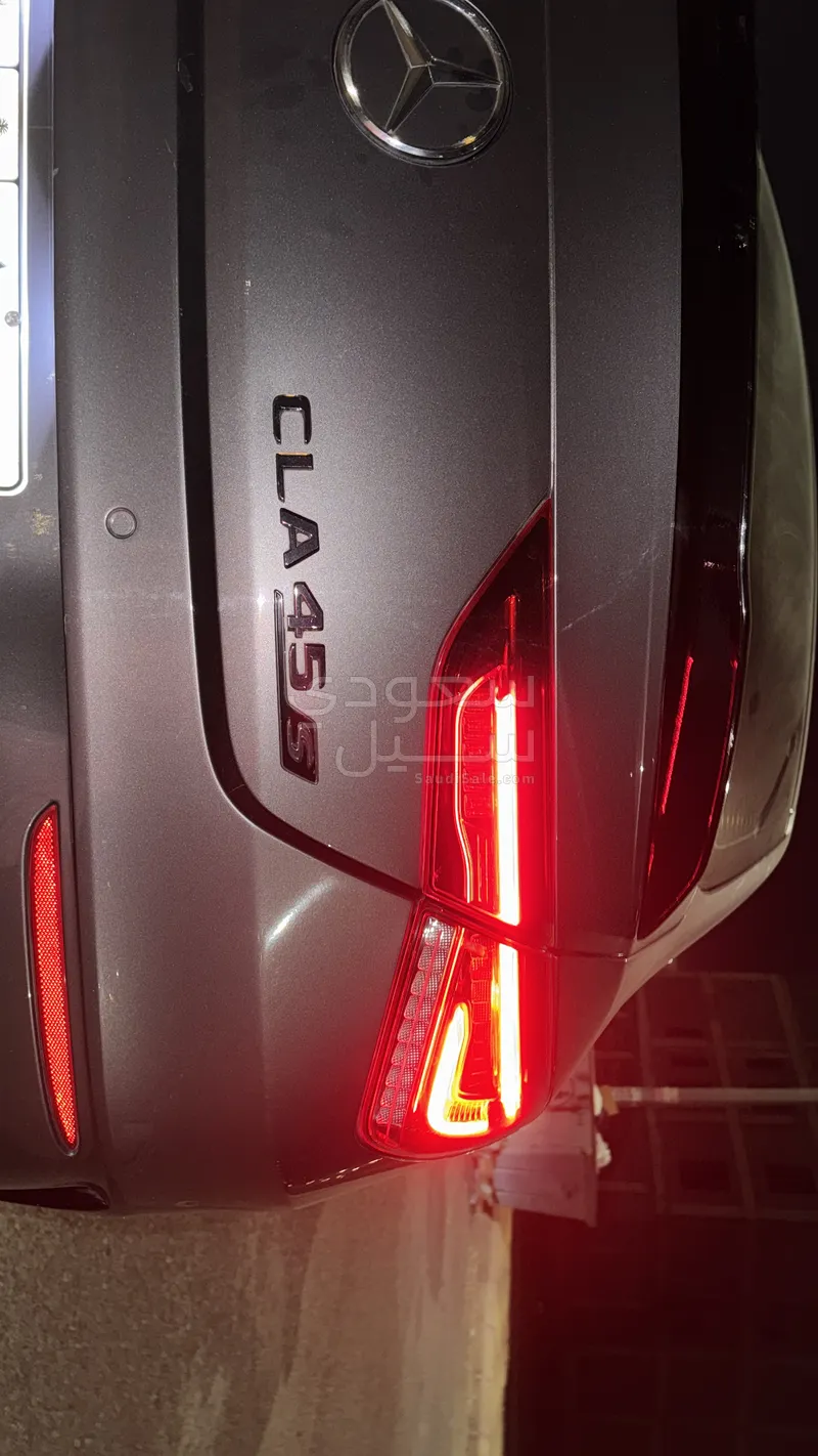 2021 مرسيدس - بنز سي إل أي 45إس أي إم جي