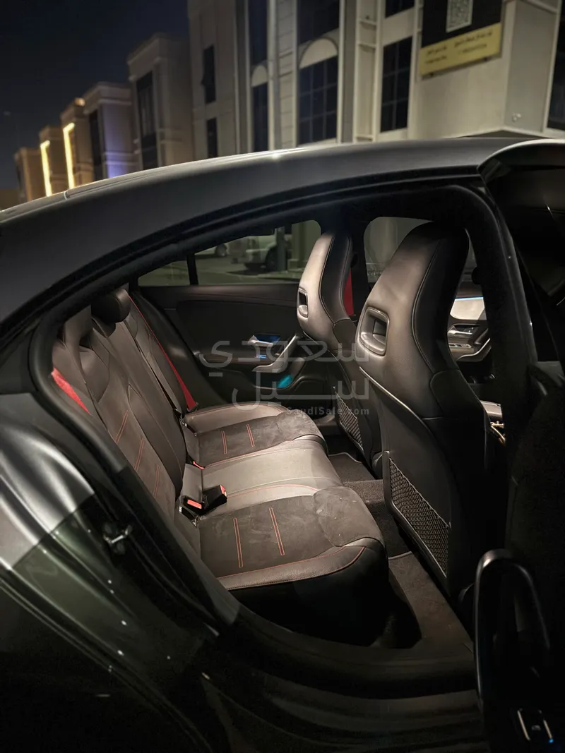 2021 مرسيدس - بنز سي إل أي 45إس أي إم جي