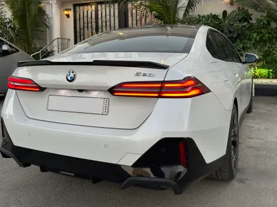 2024 بي ام دبليو الفئة الخامسة 520 أي