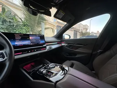 2024 بي ام دبليو الفئة الخامسة 520 أي