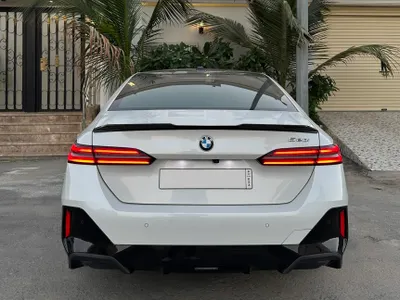 2024 بي ام دبليو الفئة الخامسة 520 أي