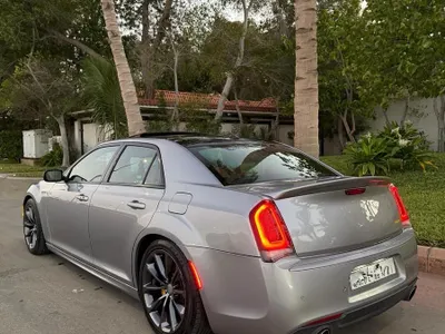 2016 كرايسلر 300 اس ار تي 8