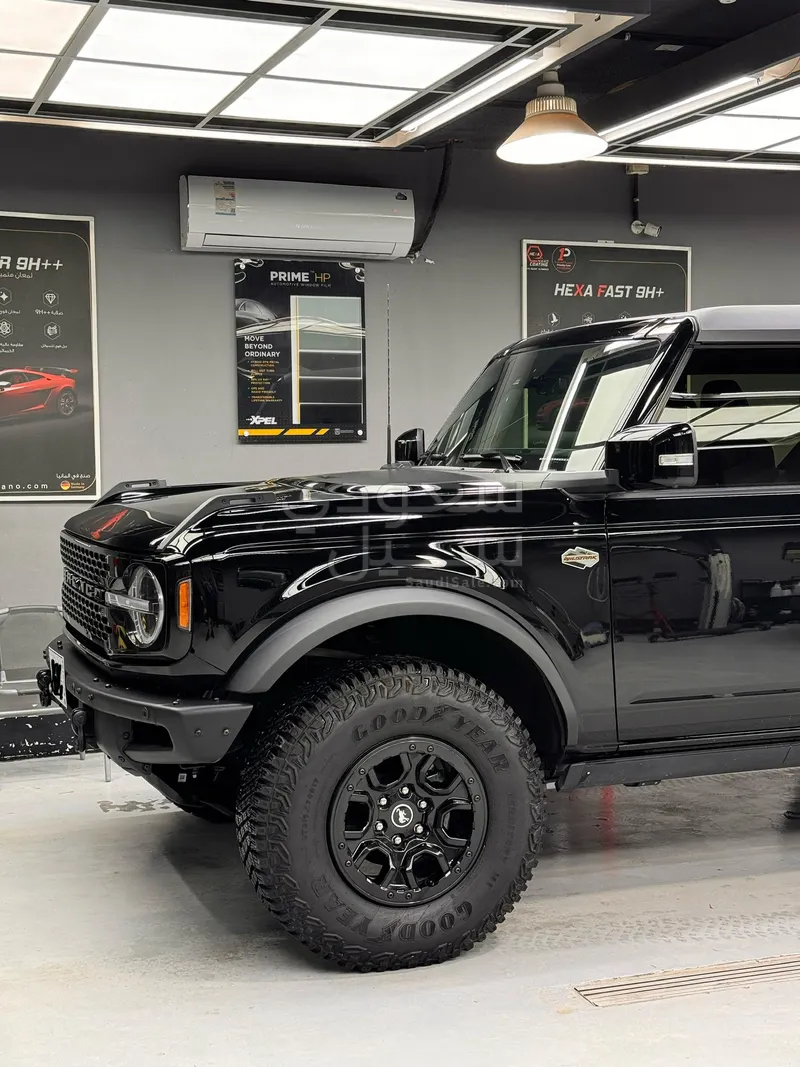 2021 فورد برونكو وايلد تراك