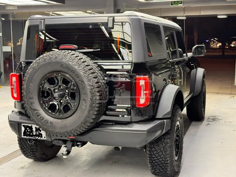 2021 فورد برونكو وايلد تراك