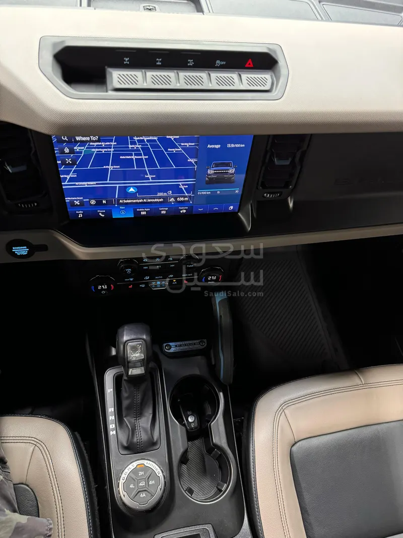 2021 فورد برونكو وايلد تراك