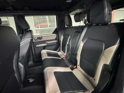 2021 فورد برونكو وايلد تراك